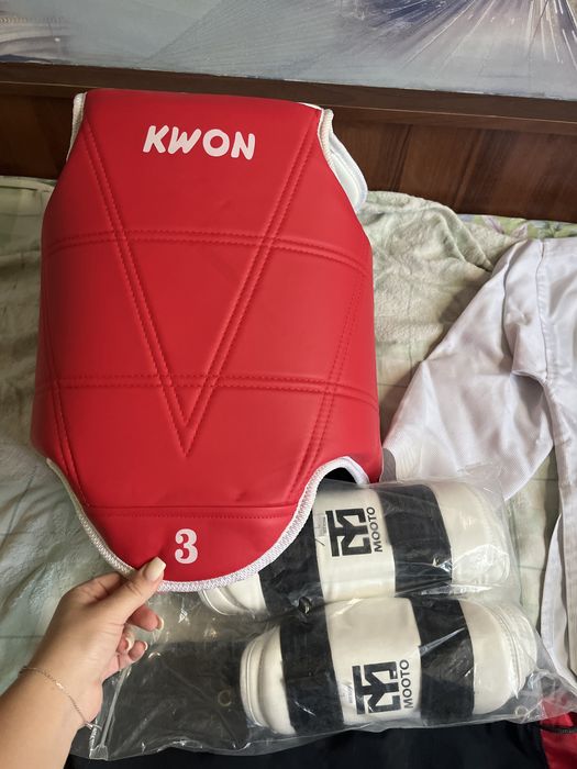 Комбо набор Kwon and Mooto, Taekwondo