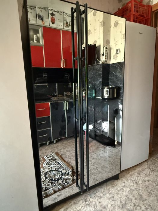 Холодильник продам или на запчасти