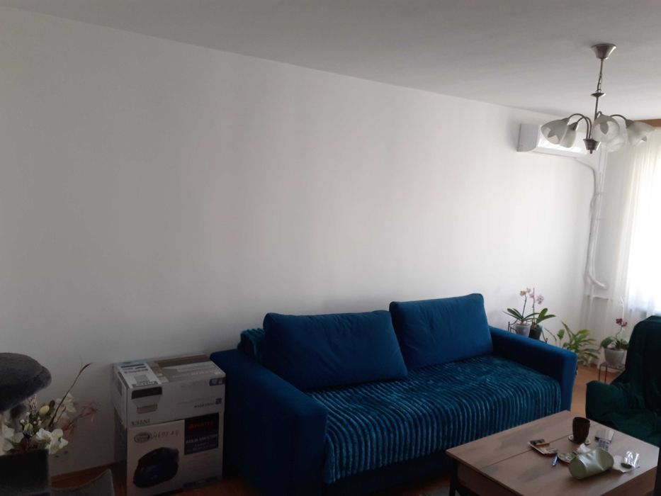 Vand apartament 3 camere