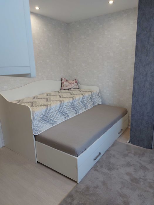 Дава се под наем Тристаен апартамент в Варна, Автогара - 80 кв.м за 550 € - Снимка #4