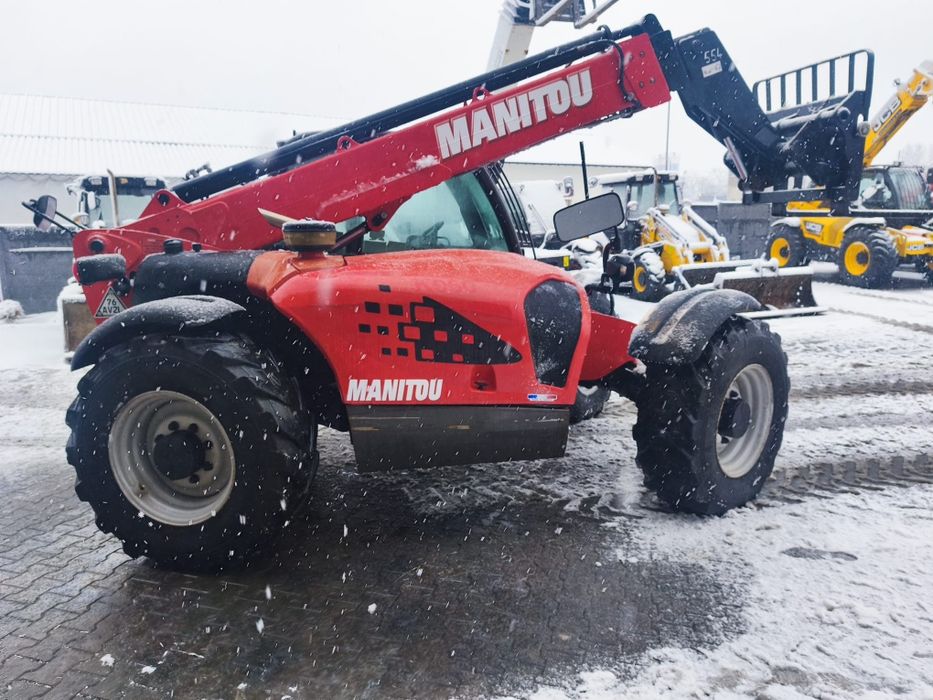Телескопический погрузчик Manitou 932