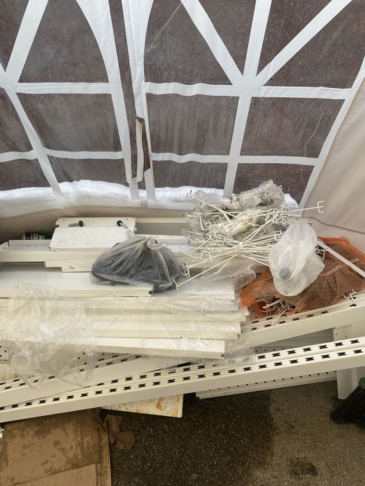 Стилаж железные.