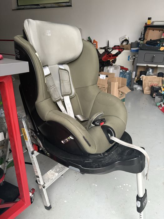 Scaun auto Britax Romer Dualfix
