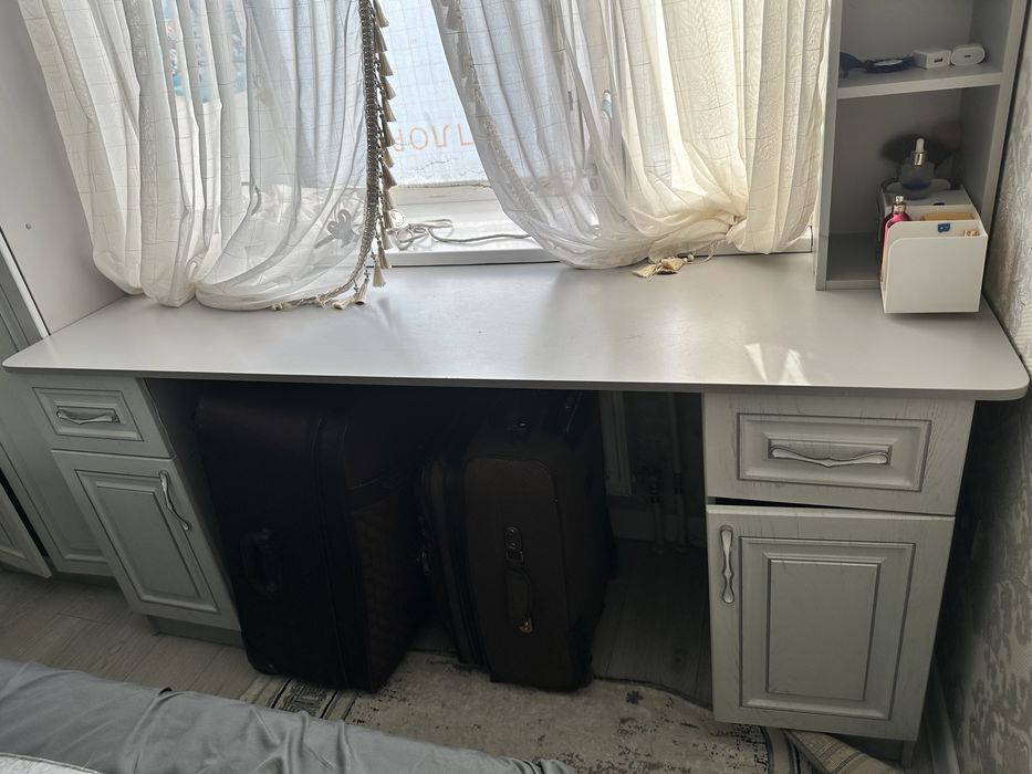 Детская парта шкаф шифонер