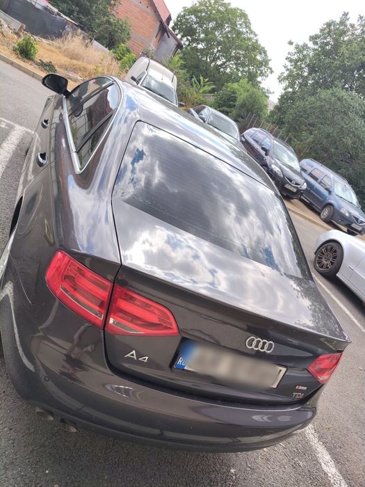 Audi A4 B8 2.0 TDI (143 CP) – Manuală – 2009 – Vând / Schimb Combi