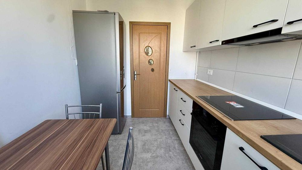 Proprietar închiriez apartament 2 camere zona Podu Roș, totul nou, prima chirie dupa renovare completa