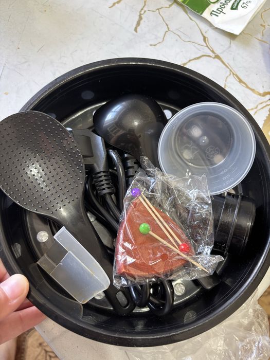 Продам мультиварку