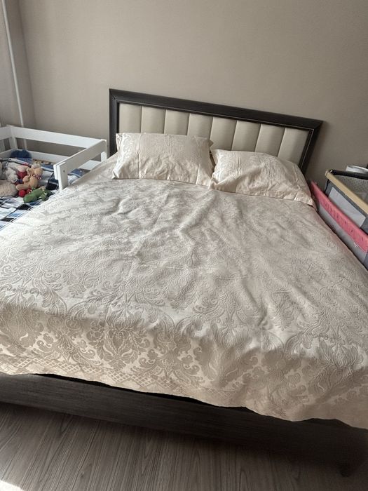 Спальный гарнитур комплект