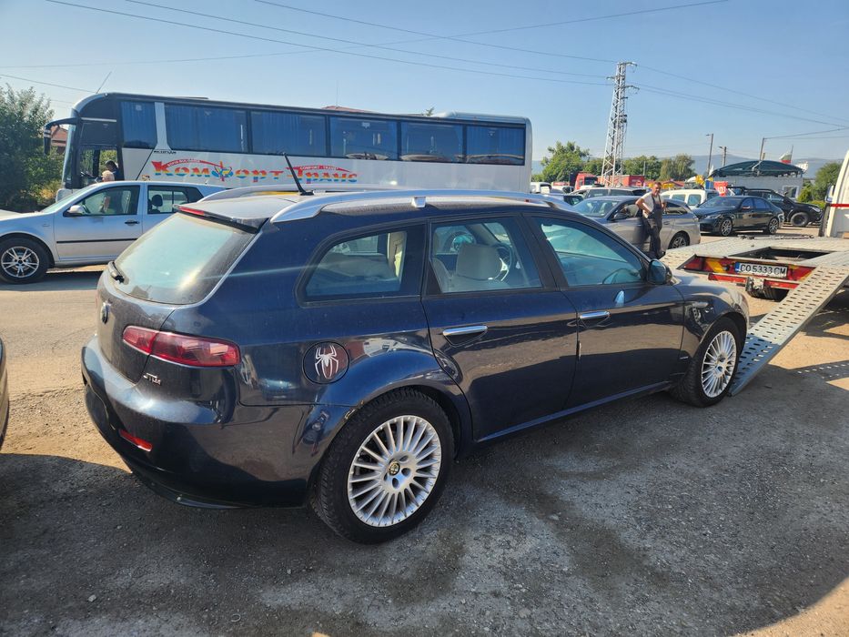 За части Alfa Romeo 159sw 2.0 jtd 2009 годиан за части