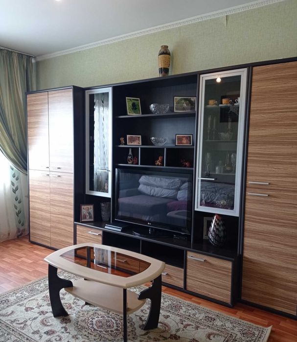 Продам гостиную Амадеус.