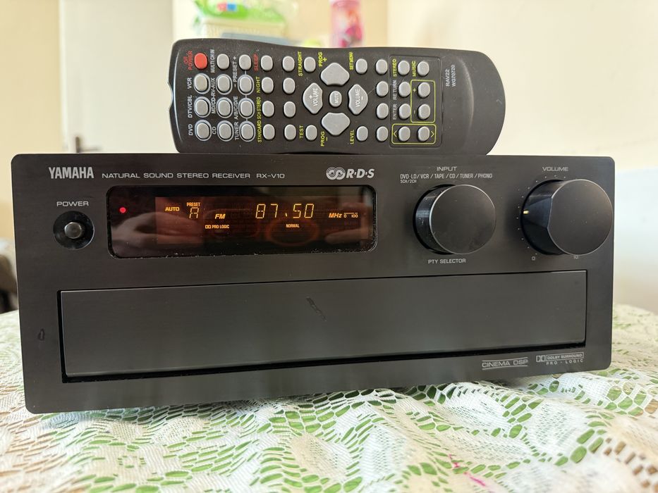 Yamaha RX-V10 мини ресивър