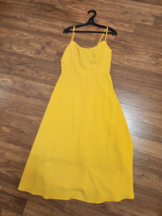 Желтое платье, бренда Emka в размере 48
