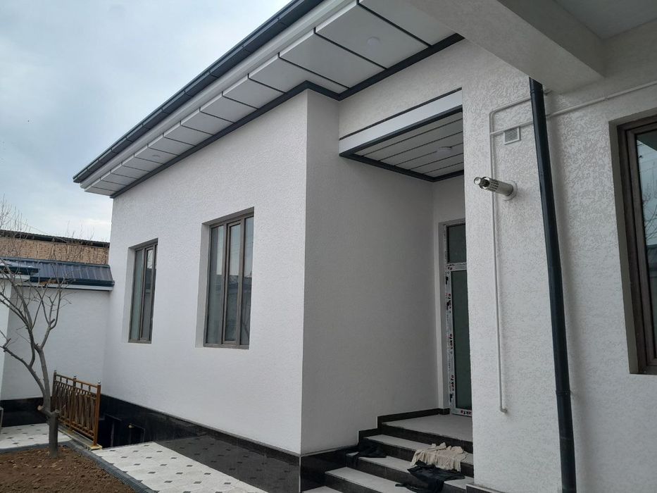 Дом 2 соток, 5 -хона. Кухня, подвал. Пишган гишт.  200 МТ масчит