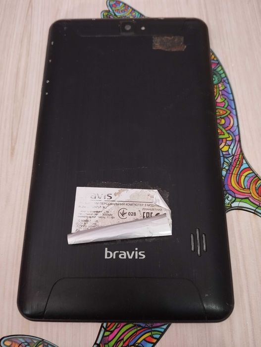 Планшет на запчасти Bravis nb751