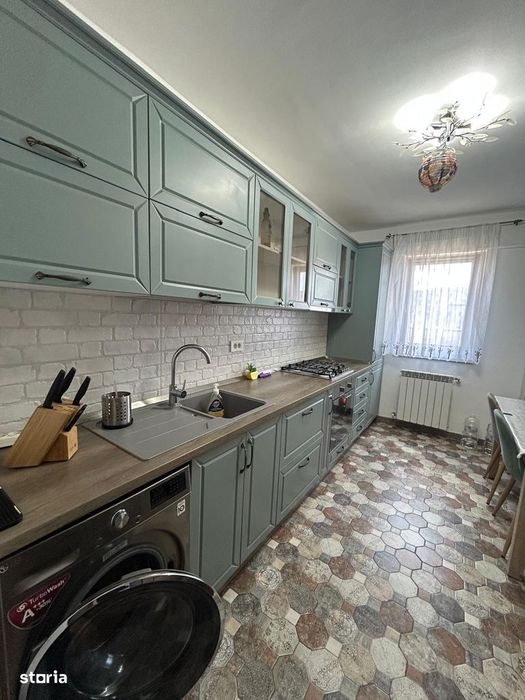 Apartament 3 camere 102mp Crystal Residence