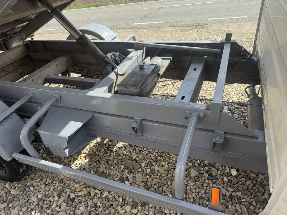 Renault basculanta 2,5 d 2009 clima 7 locuri