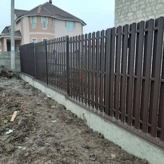 Construim garduri și porți