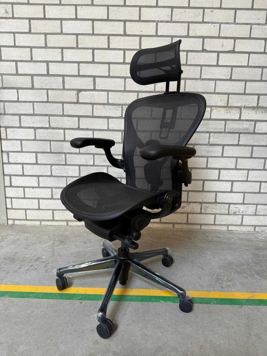 Showroommodel Herman Miller Aeron Remastered Onyx (Atlas Headrest)