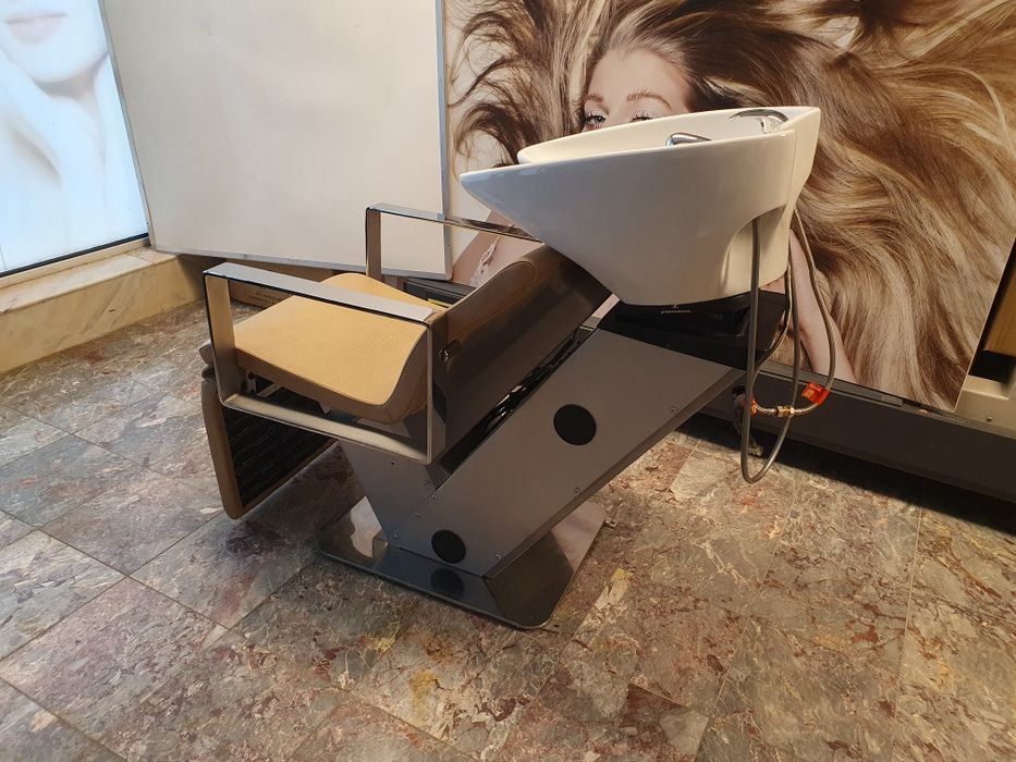 Scafa coafor cu masaj Shiatsu