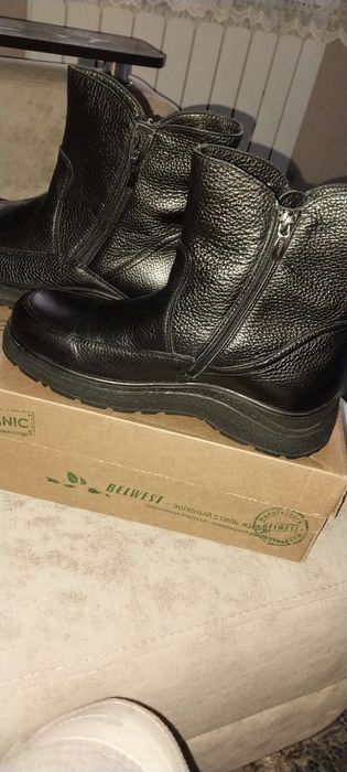 Женские зимние сапоги