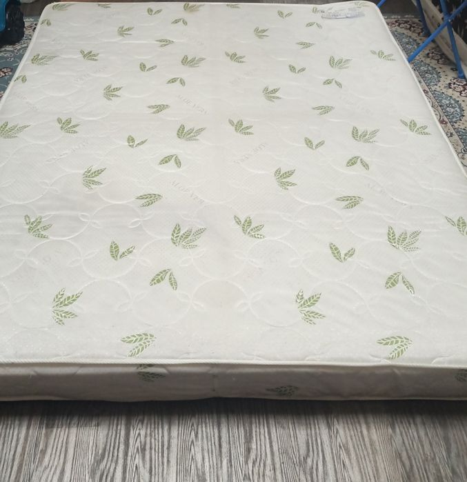 Продам матрас 160х200