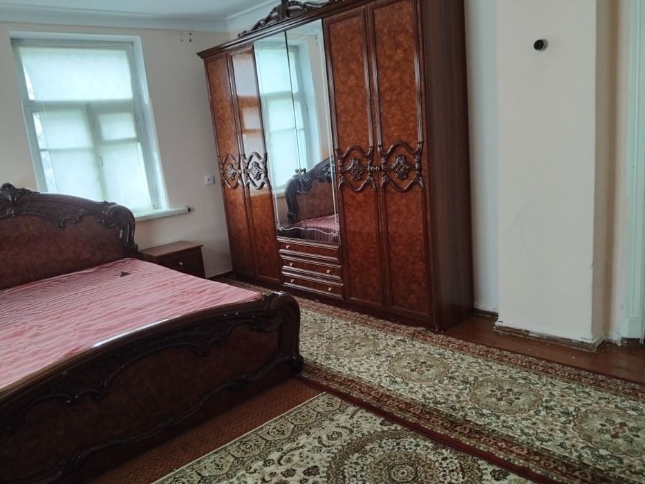 Kottej sotiladi, Angrenda