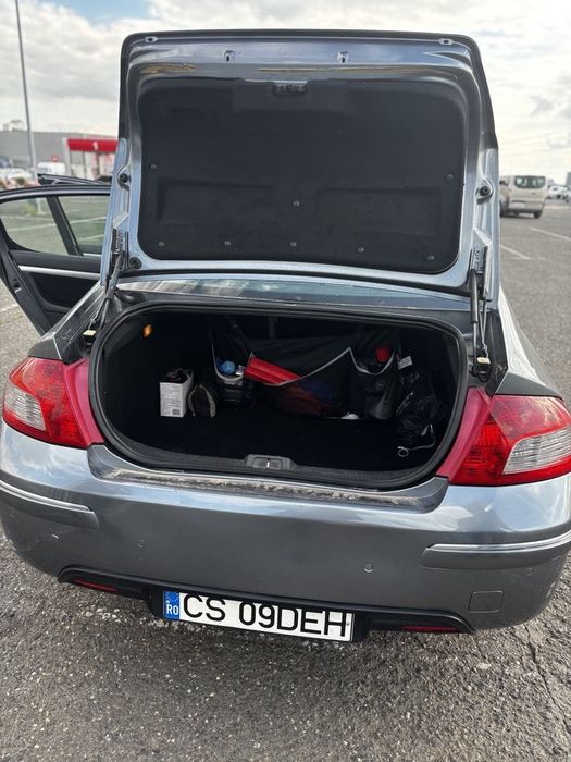 Vând Peugeot Sedan 407