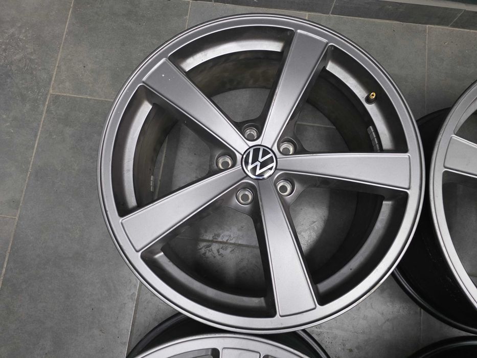 Като нови джанти 19 - Volkswagen Transporter T5, T6