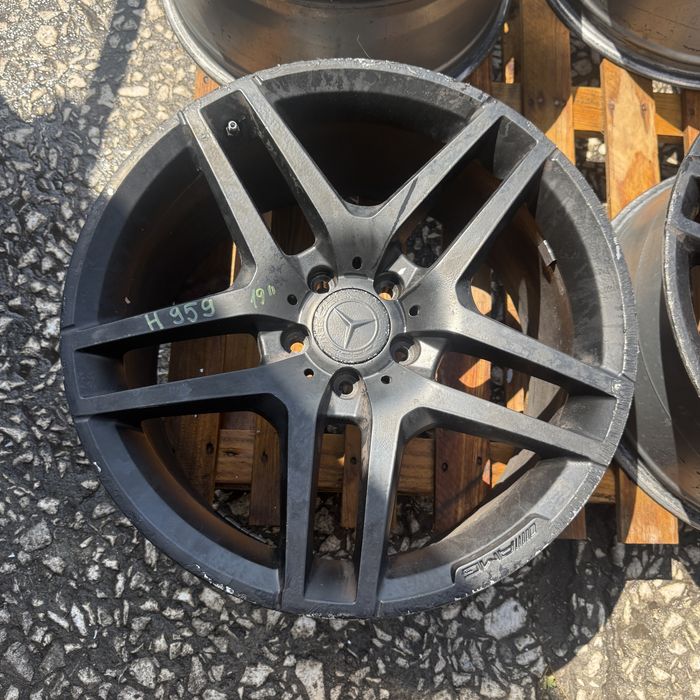 Алуминиеви джанти Mercedes-Benz AMG спорт пакет 8,5-9,5J R19 ET 38 5x112 мм 66.6 мм A2224010100 ном 959