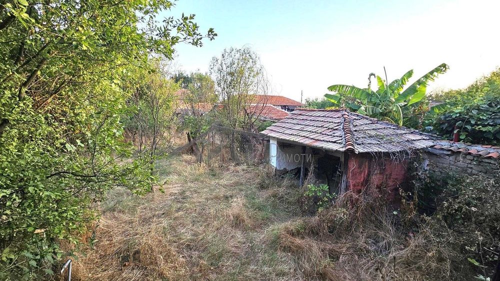 Къща в с. Сухозем