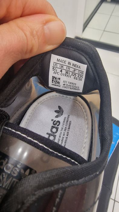 Дамски маратонки номер 36 2/3 Адидас