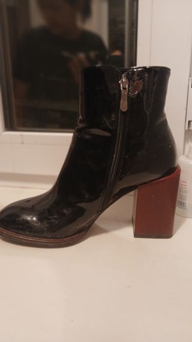 Продам осенний полуботинки