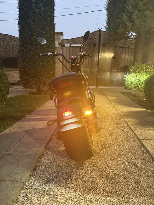 Scuter Electric At Performance