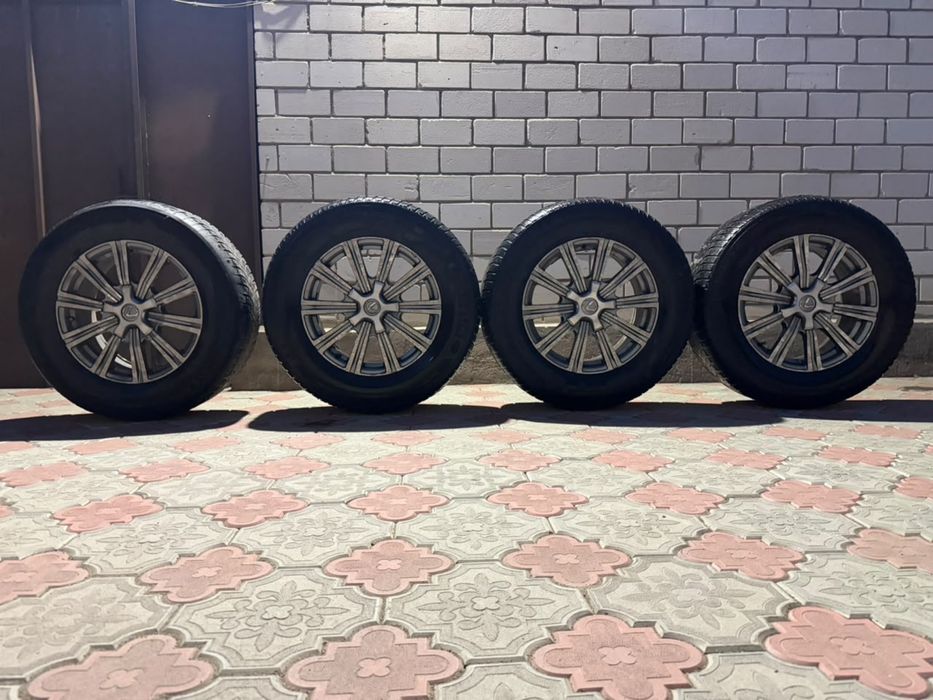 Продам диски LEXUS LX470/570
