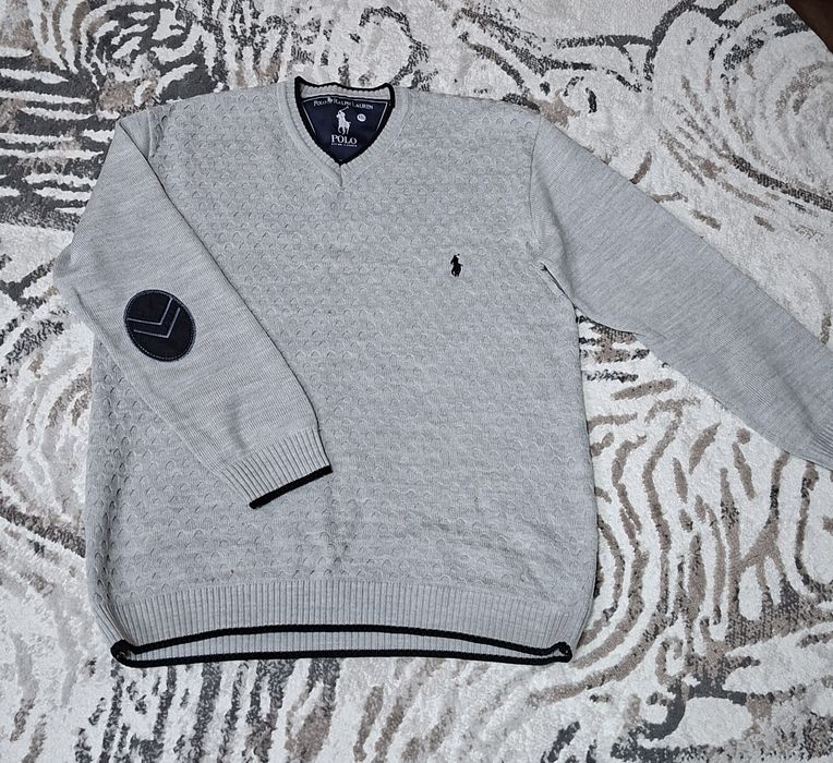 Продаётся мужские одежды  в отличном состоянии