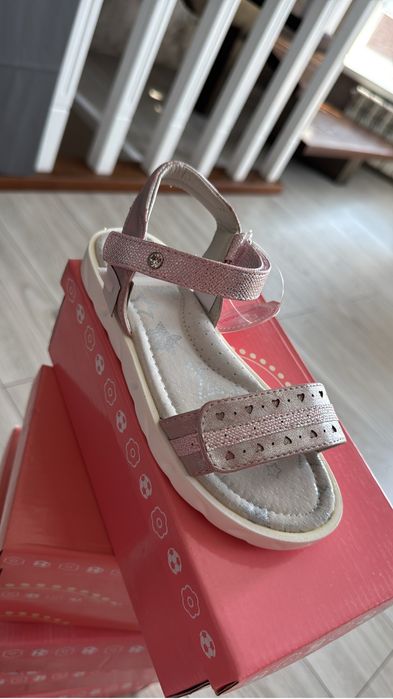 Продам остатки обуви