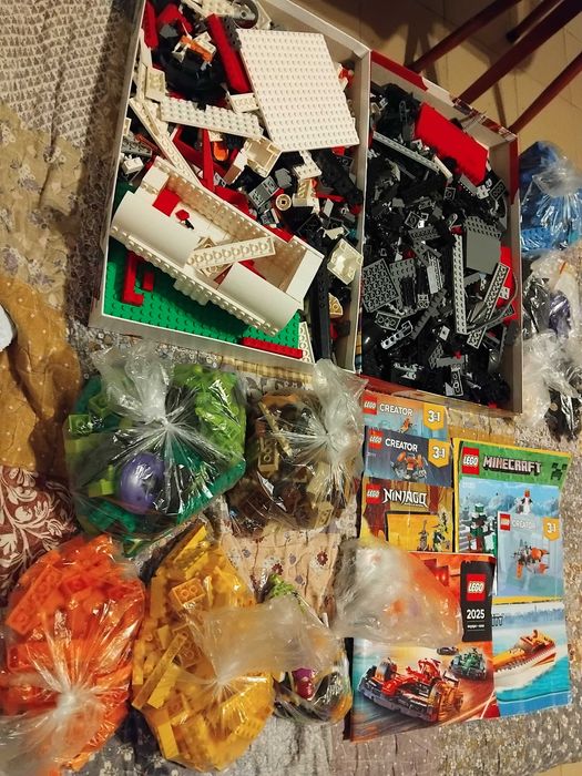 Няколко конструктора LEGO - 15 евро за всичко на снимките