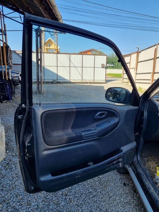 Usa Stanga Fata Suzuki Grand Vitara TD 1998 - 2005 SUV 2 Usi Bluish Black Pearl ...