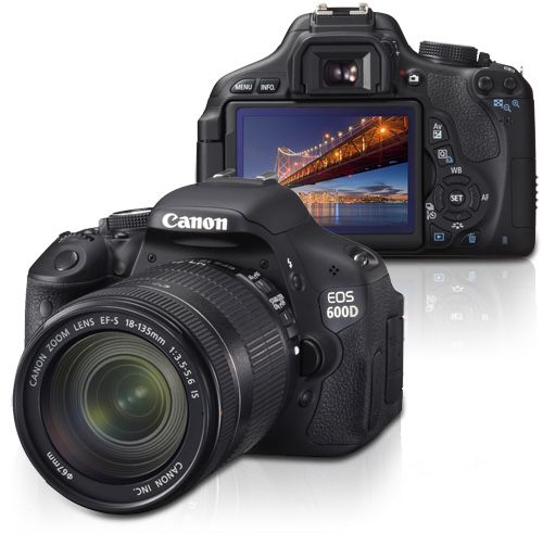 Продам Canon EOS 600D в отличном состоянии