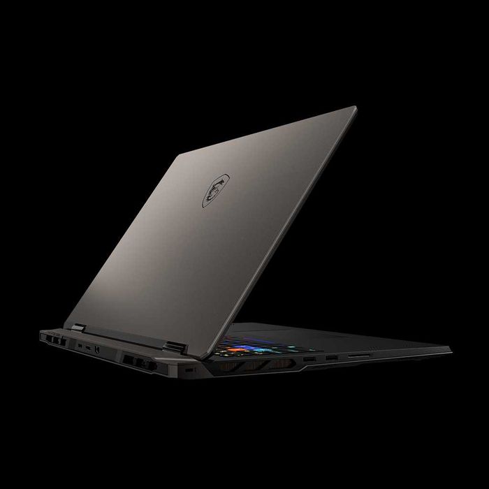 MSI Vector A18 240Hz AMD 9-9955HX 32GB DDR5 2TB SSD RTX 5070Ti 12GB US