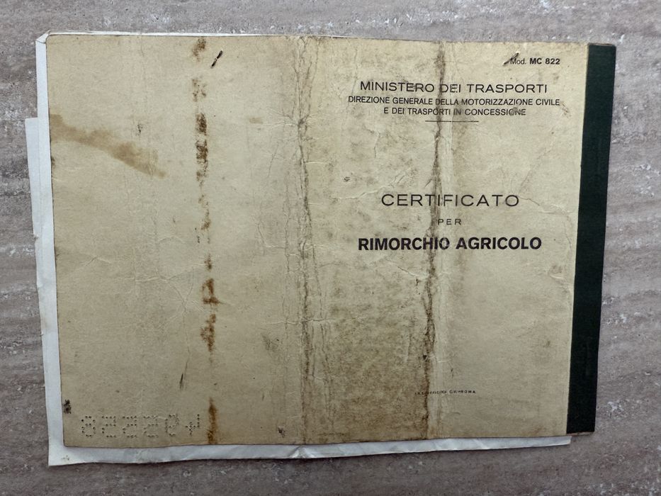 Remorca basculabila Perona 3 parți nu Medgidia