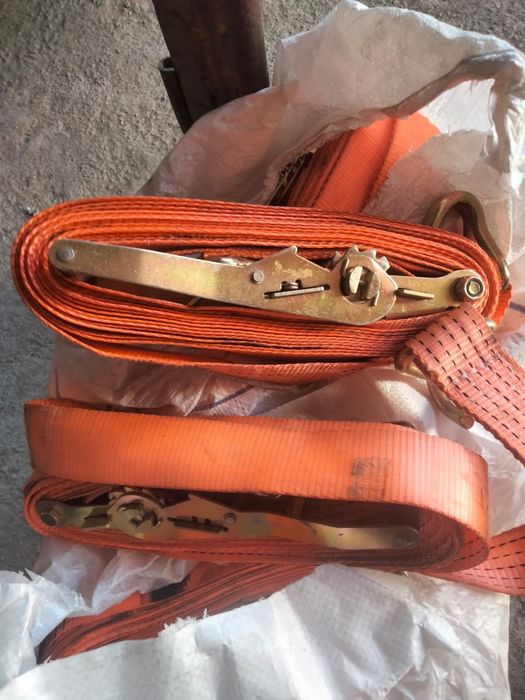 Стяжноййй ремень