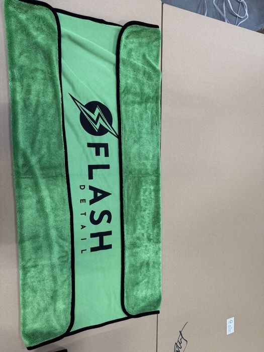 Prosop Flash detail editie limitata