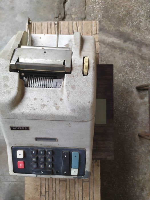 Mașină veche de calcul Mureș