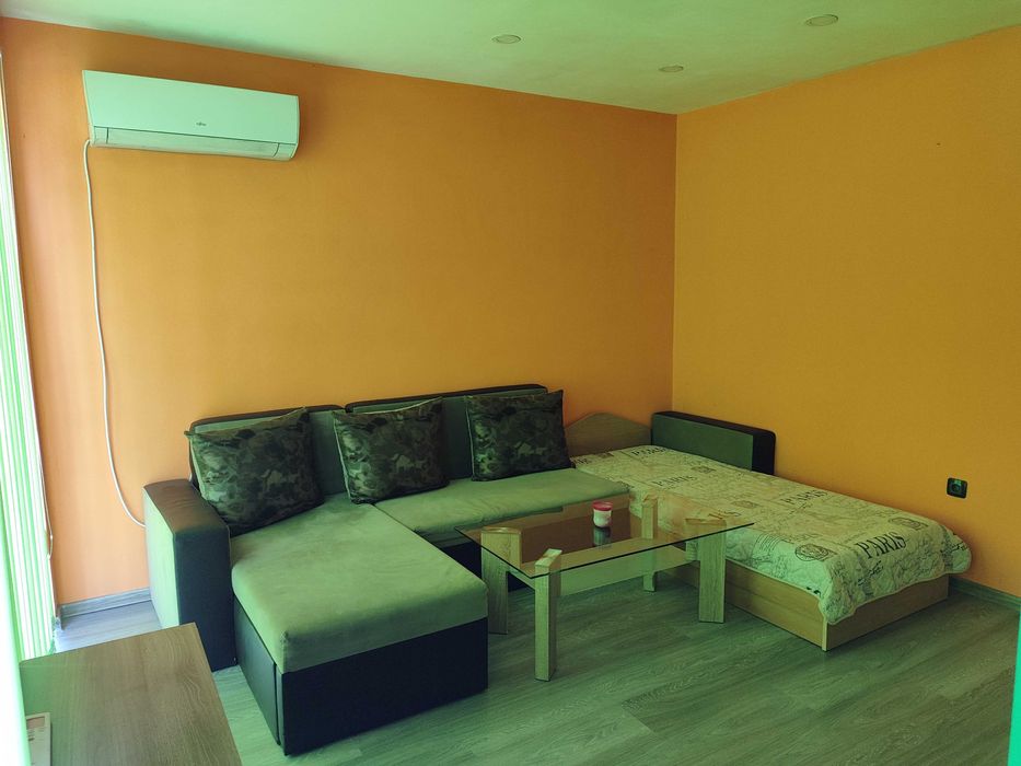 Давам Къща под наем