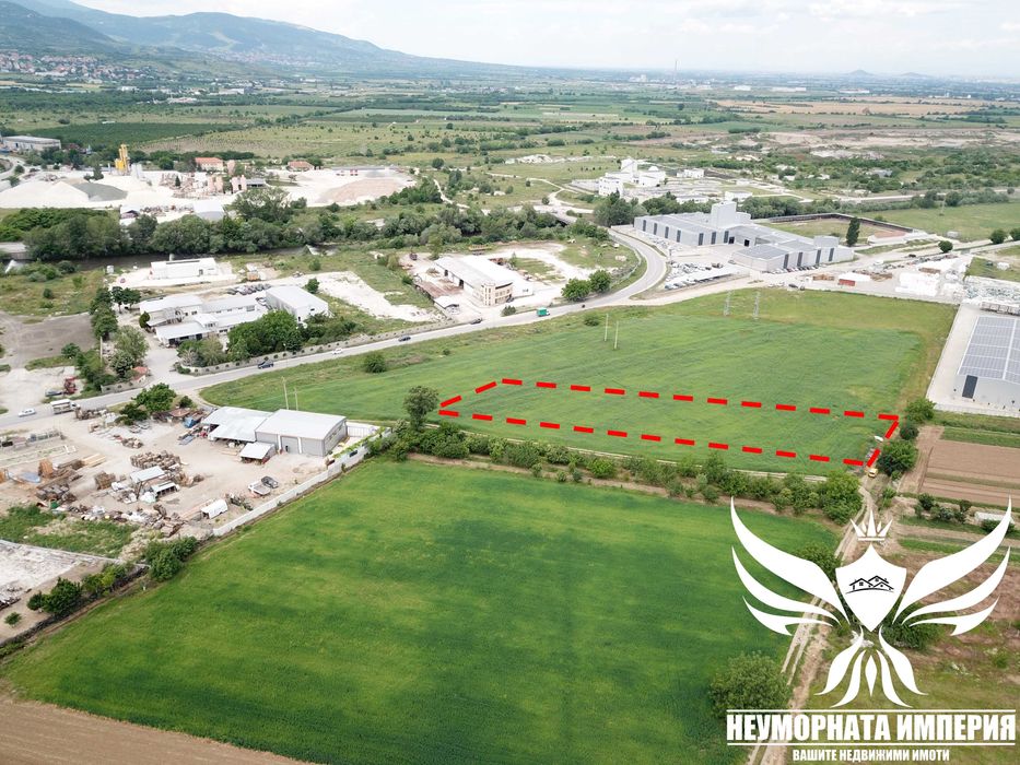 Продавам земя 3500 кв.м - втора линия в Асеновград до фирма Полигруп