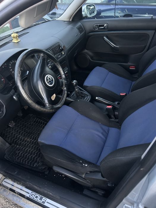 Dezmembrari auto