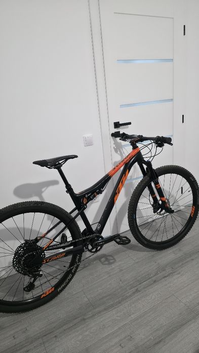De vânzare bicicletă full suspension Ktm Scarp carbon .29