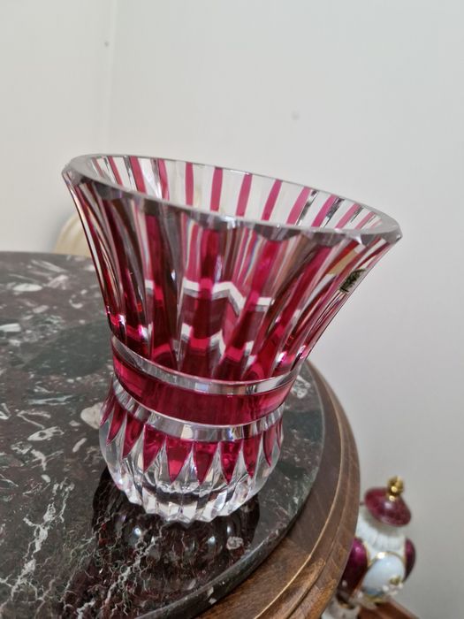 Уникална английска белгийска кристална ваза Val Saint Lambert