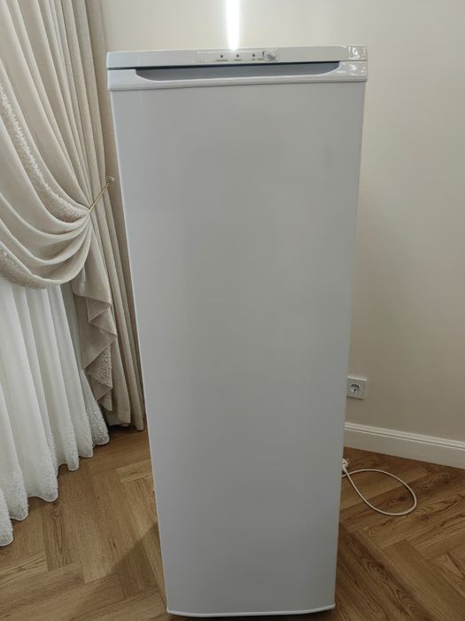 Морозильник Бирюса